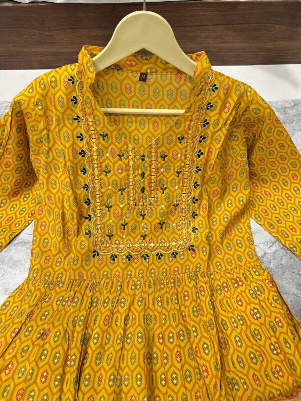 Viscose Chanderi Yogita Suits & Dresses | Printed Yellow Salwar Haldi Outfits - Image 6